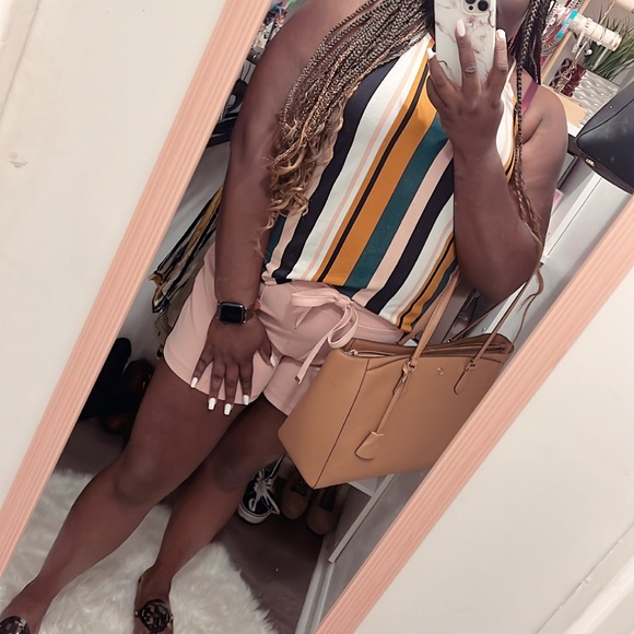 Meet your Posher, Vanetta - Picture 7 of 8